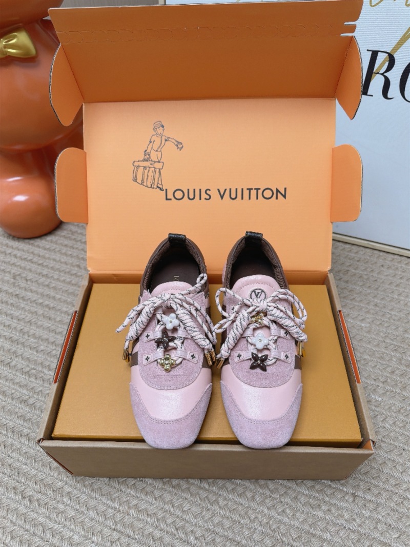Женские кроссовки Louis Vuitton с цветочным декором розового цвета