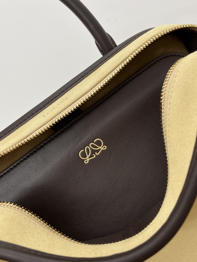 Сумка Loewe Amazona 180 Small