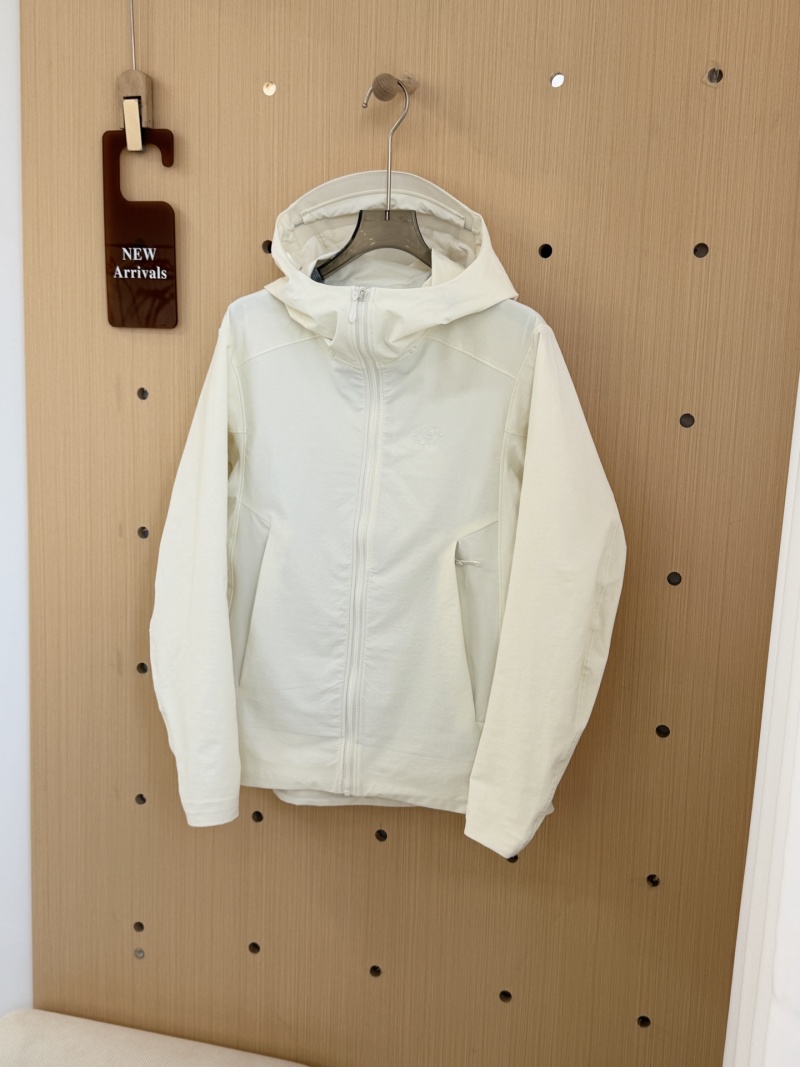 Женская легкая куртка Arc'teryx Gamma Hoody с капюшоном