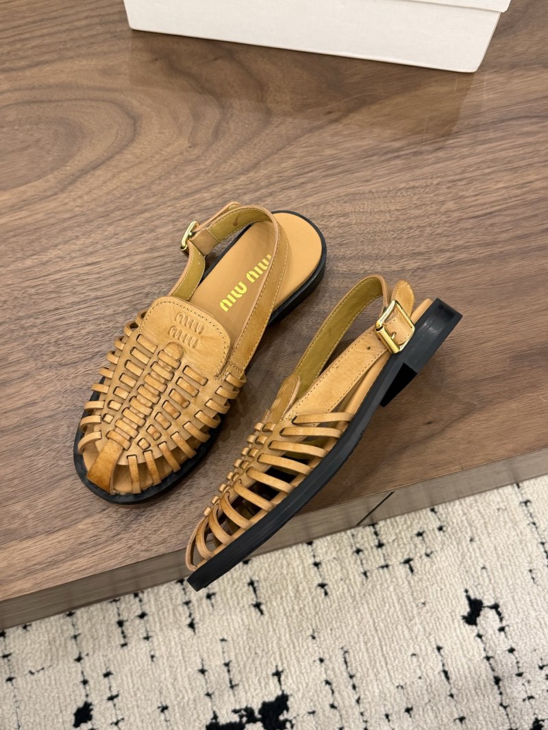 Сандалии Miu Miu плетеные с ремешком