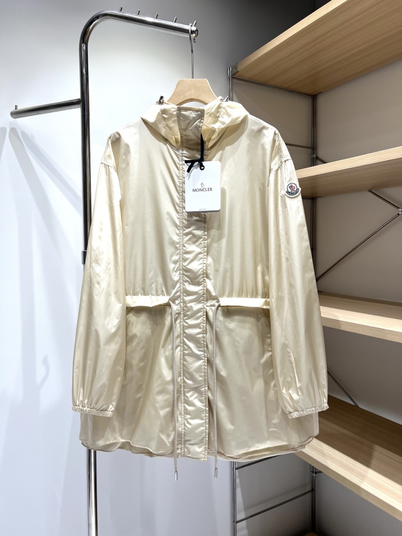 Женский анорак Moncler Weteau с капюшоном