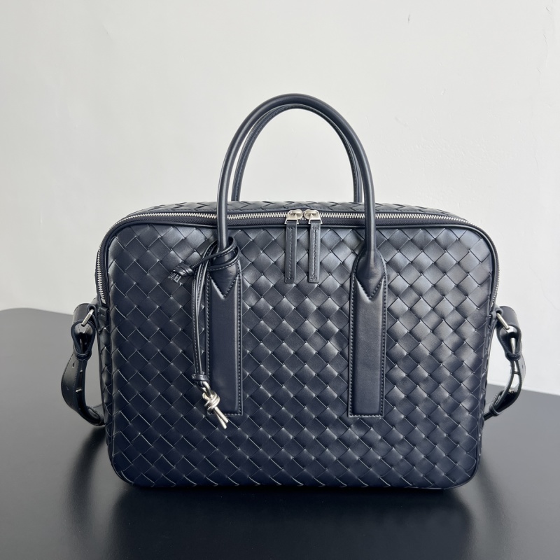 Большой кожаный портфель Bottega Veneta в стиле Getaway с плетением