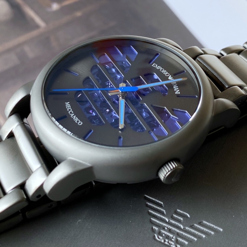Часы Armani