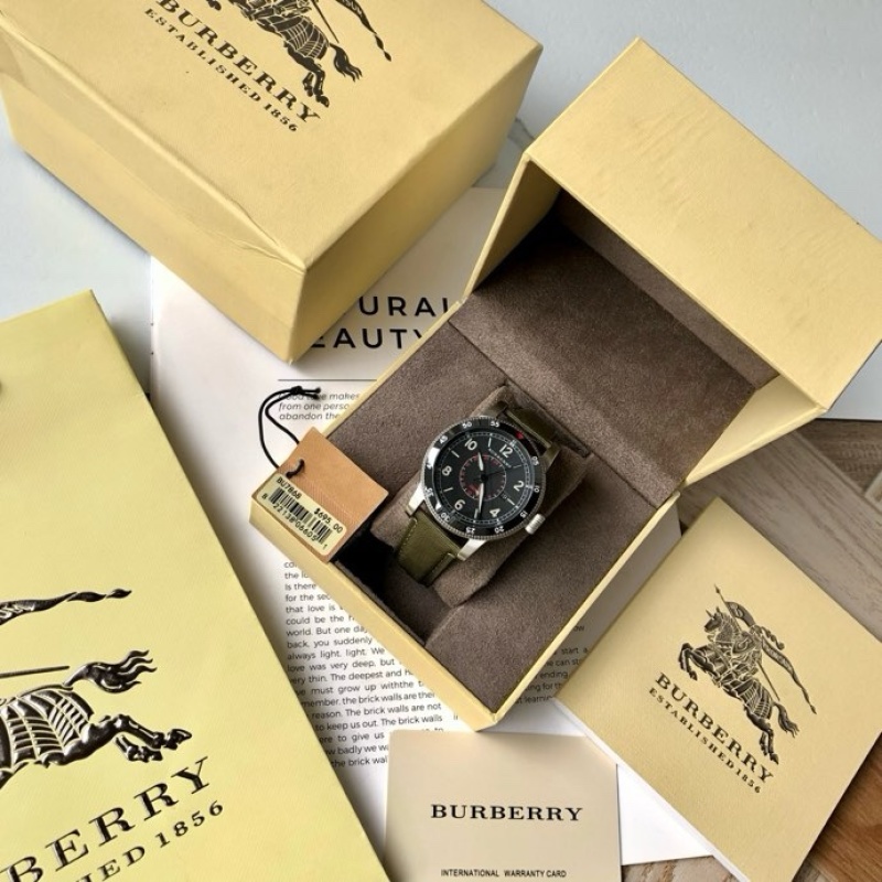 Часы Burberry