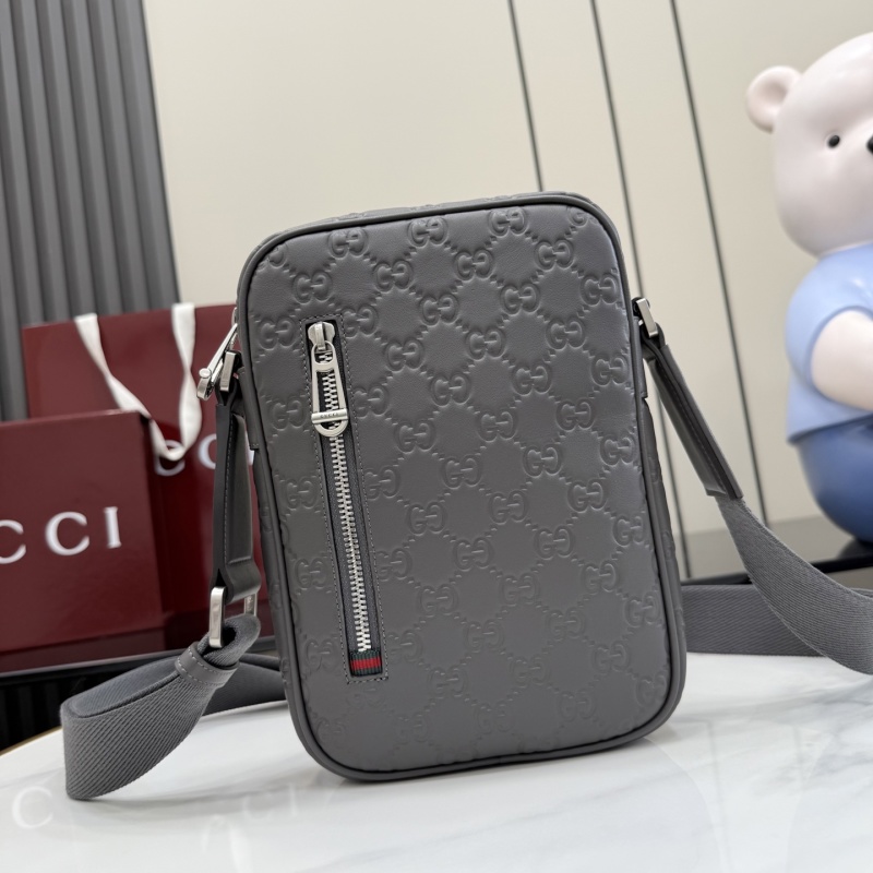 Сумка кросс-боди Gucci с монограммой