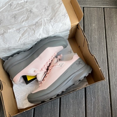 Кроссовки Arc'teryx