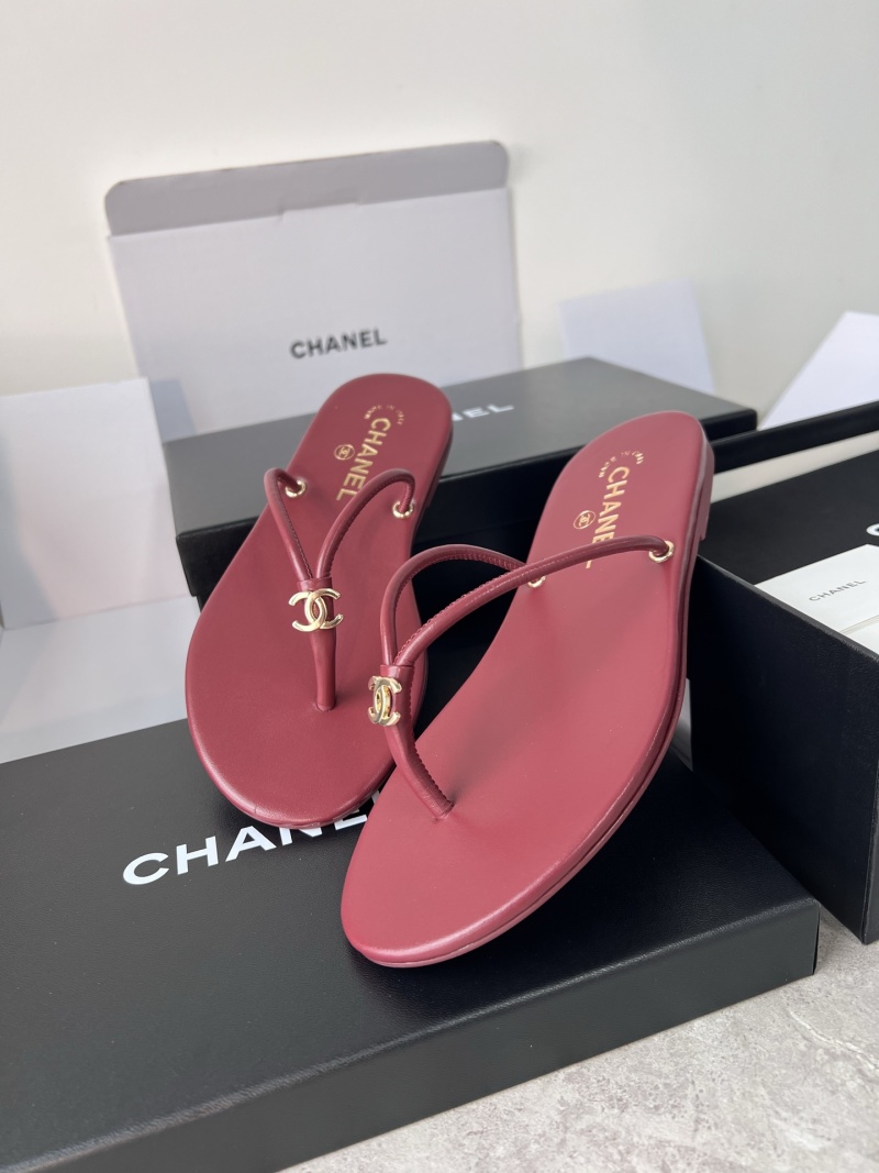 Женские бордовые сандалии с металлическим логотипом Chanel
