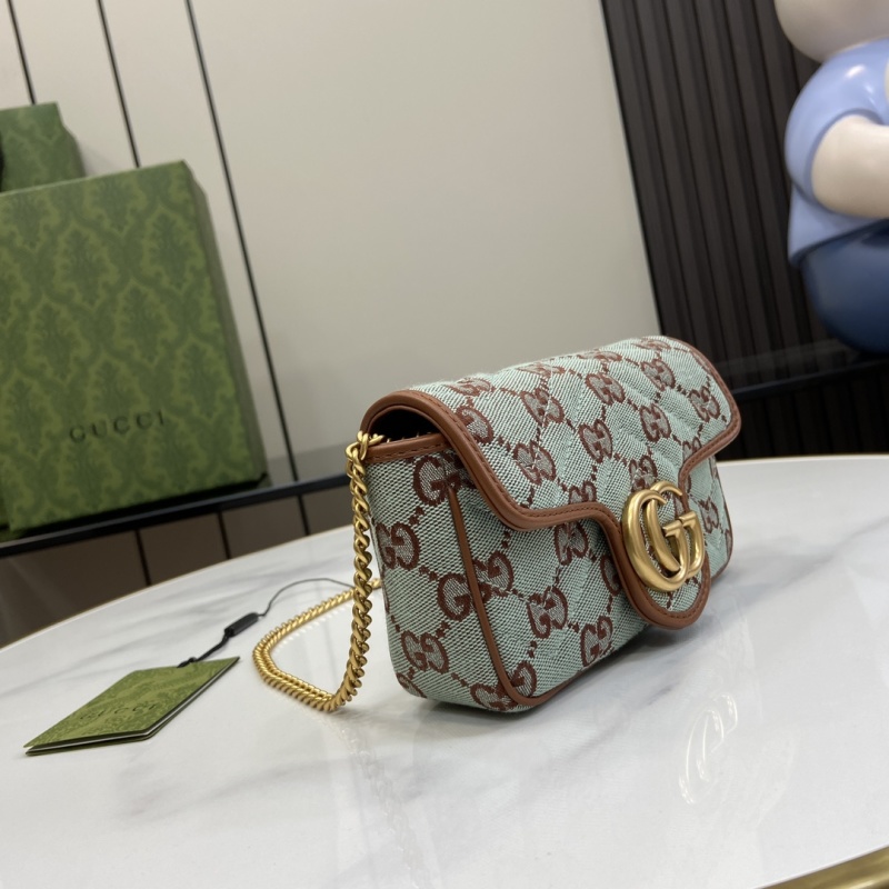 Сумка Gucci с цепочкой и принтом GG