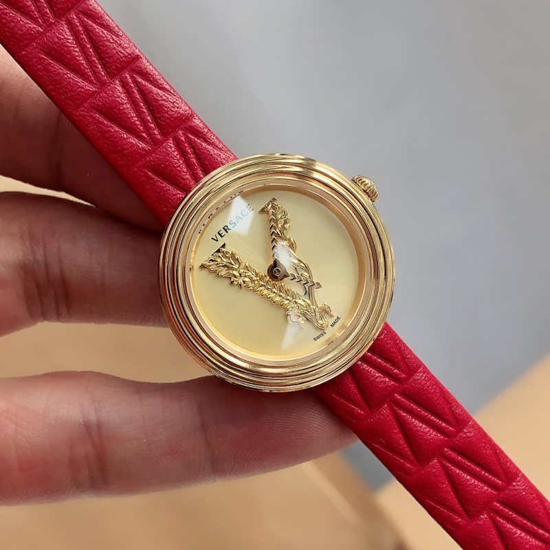 Часы Versace