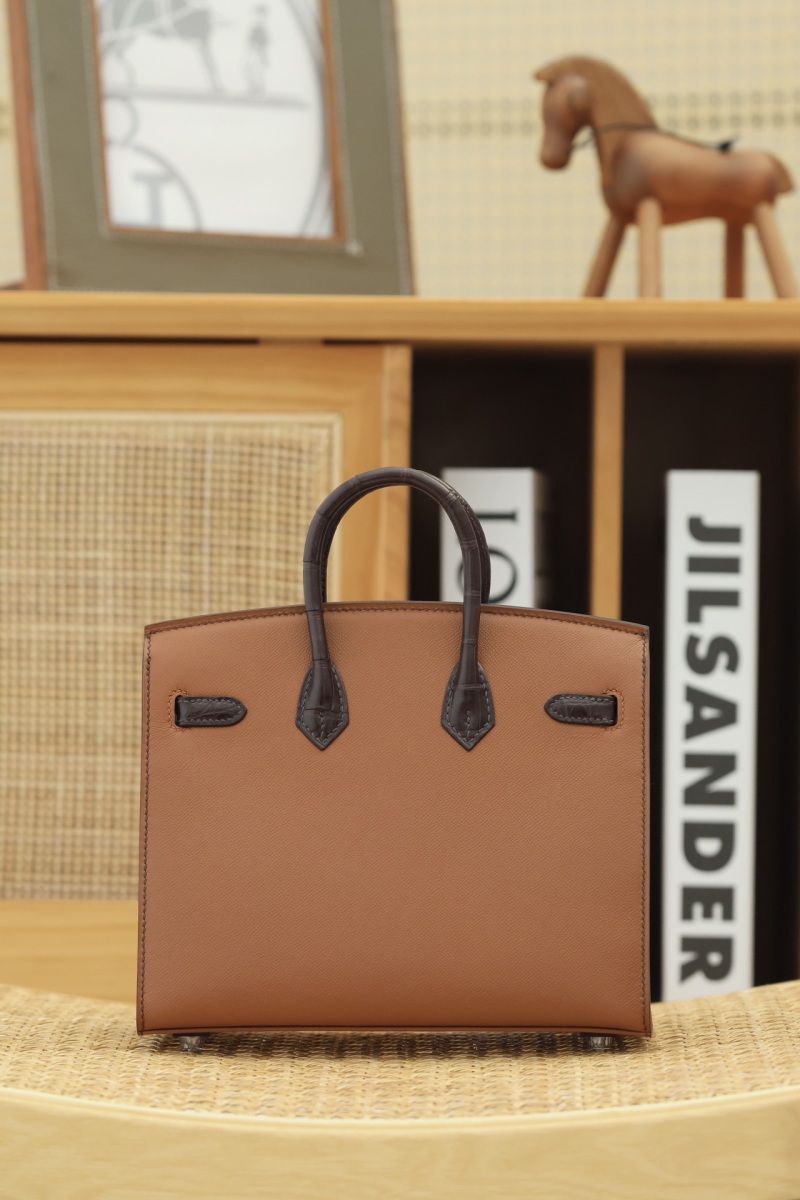 Сумка 20Faubourg с принтом дома Hermès