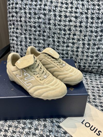 Кроссовки Footprint из замши, новинка сезона