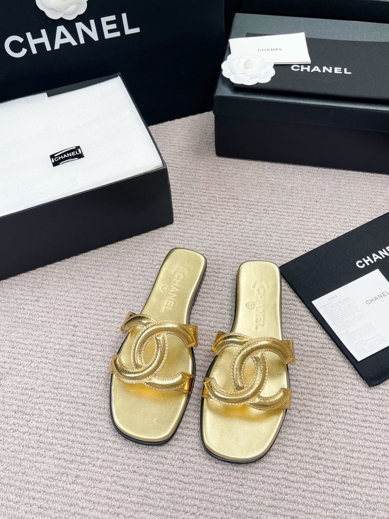 Женские золотые сандалии с логотипом двойного С Chanel