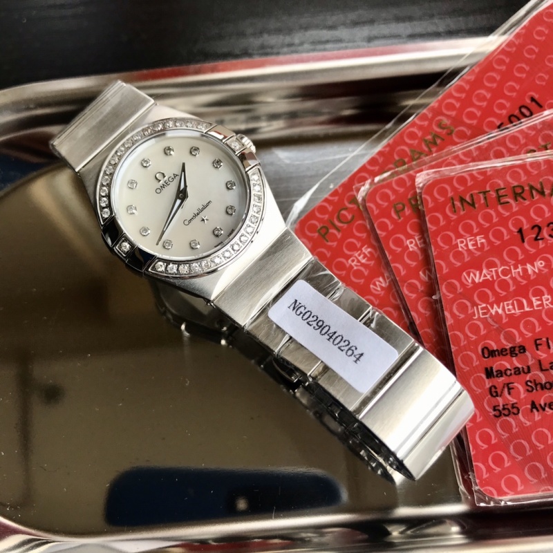 Часы Omega