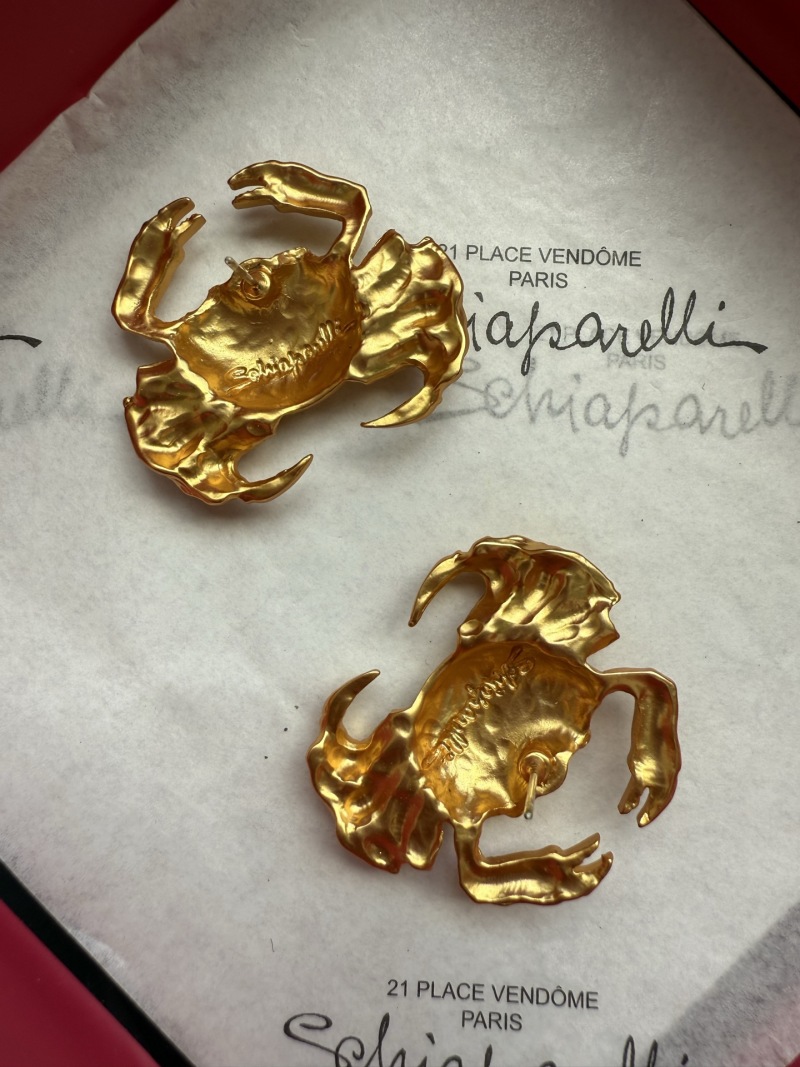 Серьги в виде крабов Schiaparelli