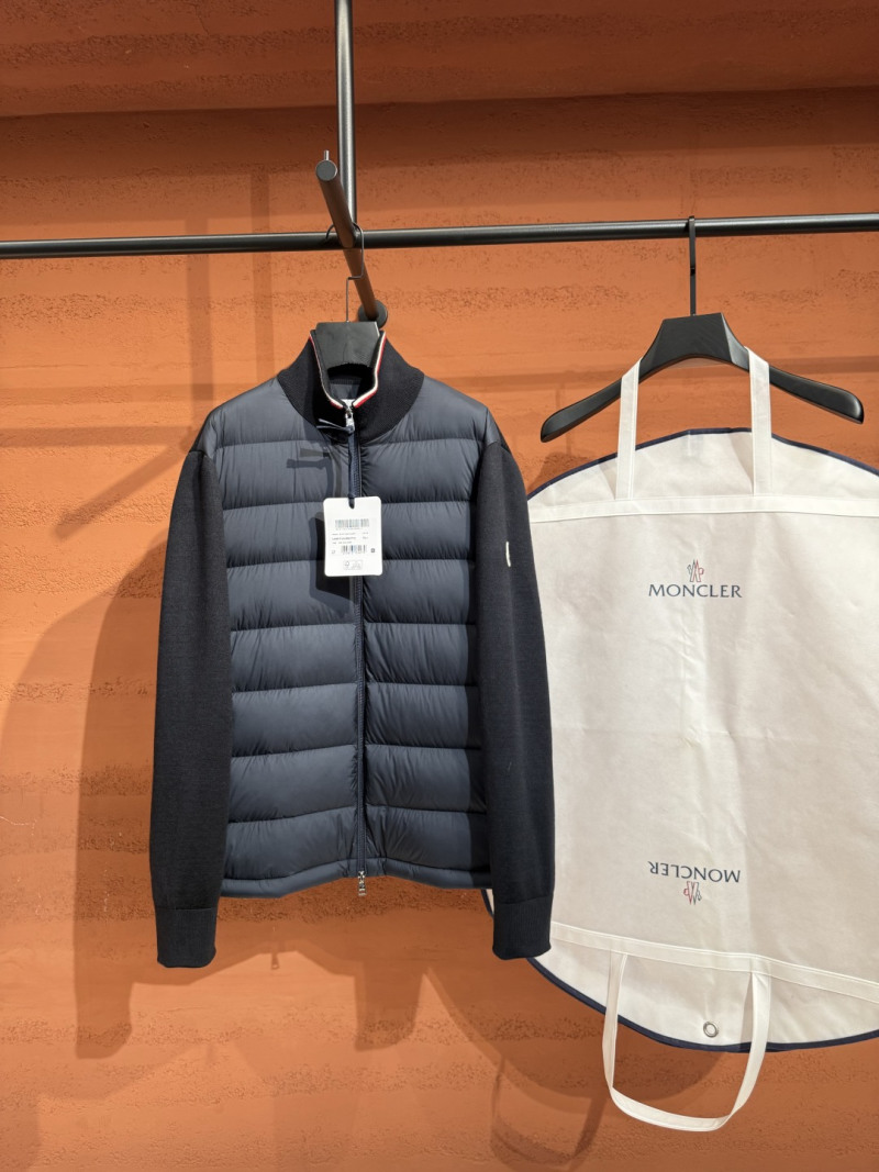 Жилет Moncler