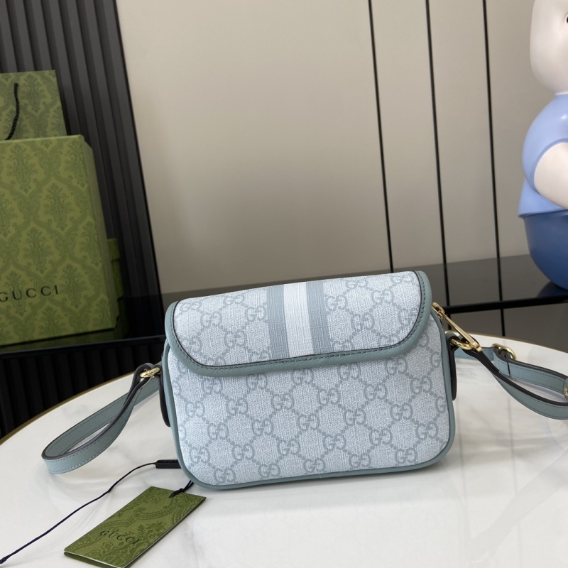 Сумка Gucci с монограммой и ремешком