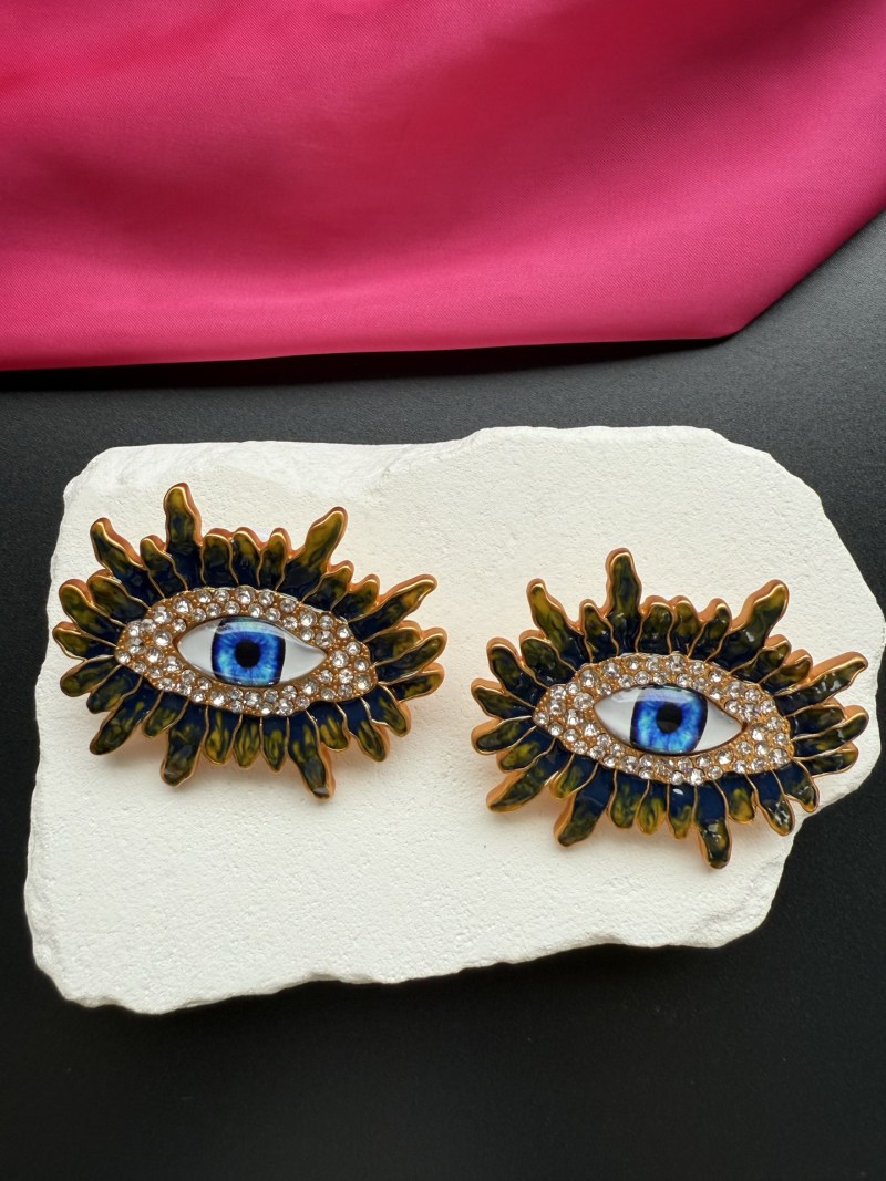 Серьги в виде глаз Schiaparelli