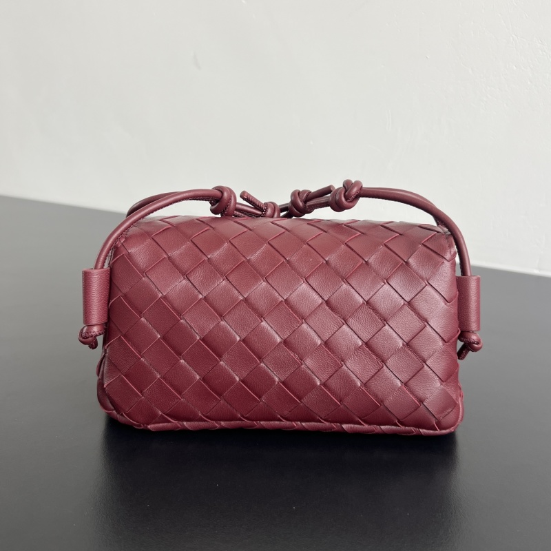 Сумка Bottega Veneta Notturno плетеная из кожи