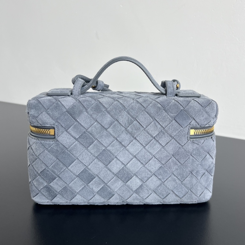 Косметичка из плетеной замши Bottega Veneta