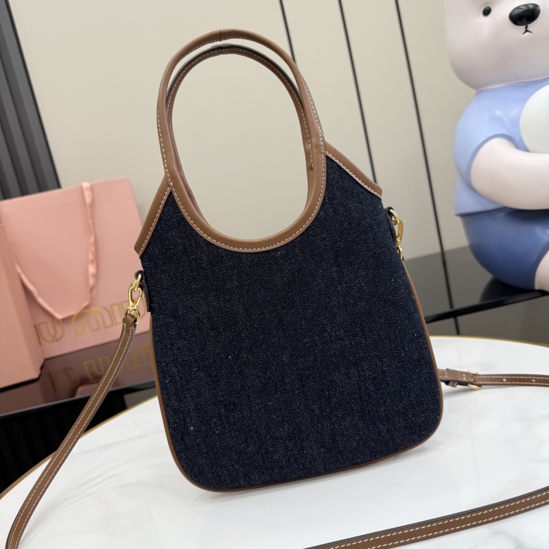 Сумка Miu Miu из денима с логотипом
