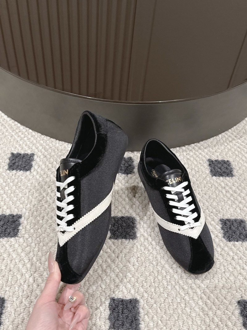 Женские кроссовки Celine с белыми шнурками