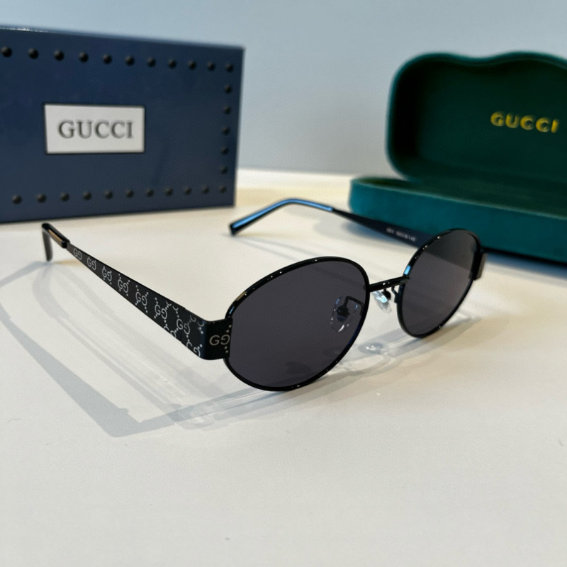 Солнцезащитные очки Gucci в стиле ретро