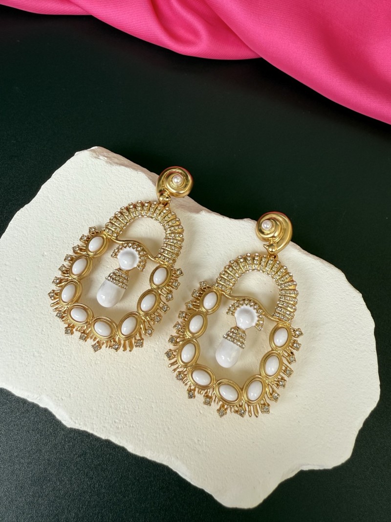 Серьги с жемчугом и кристаллами Schiaparelli