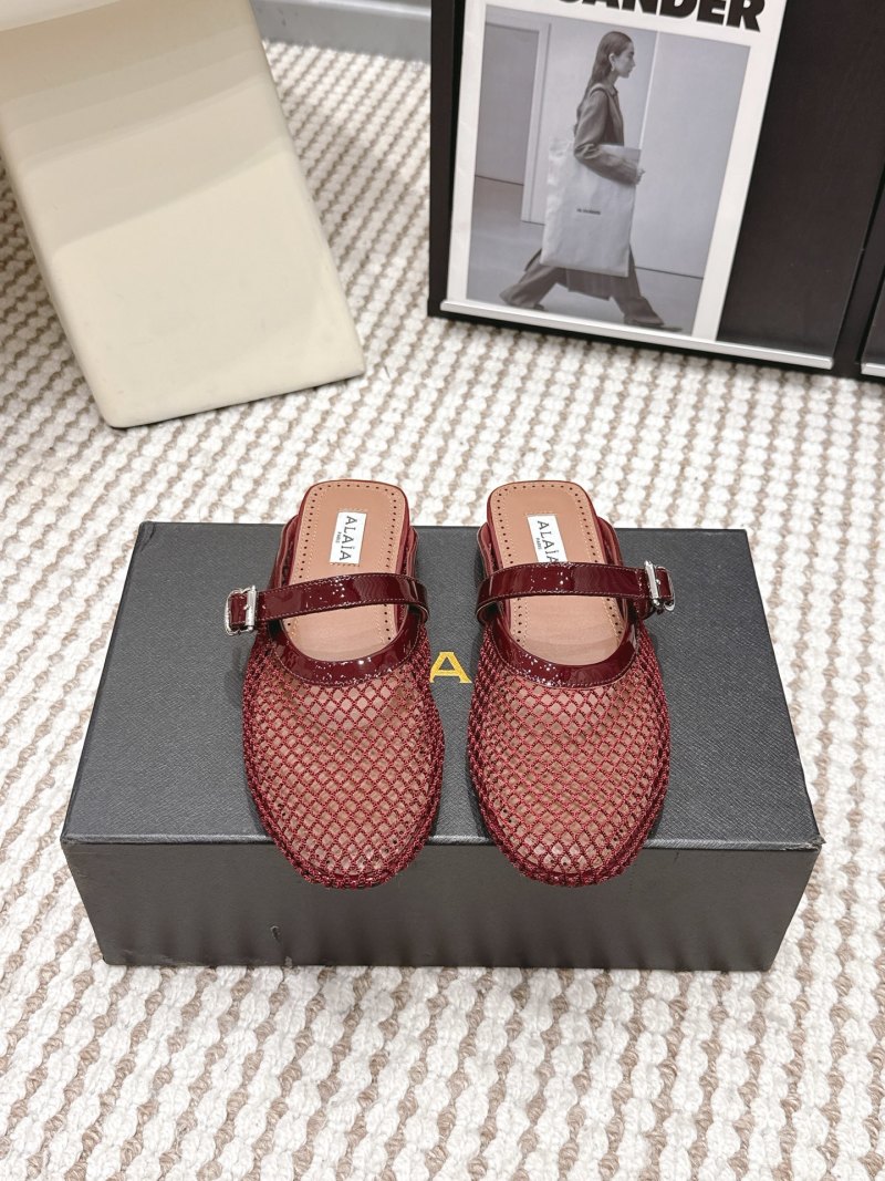 Мюли с ажурной сеткой и ремешком на щиколотке Alaïa