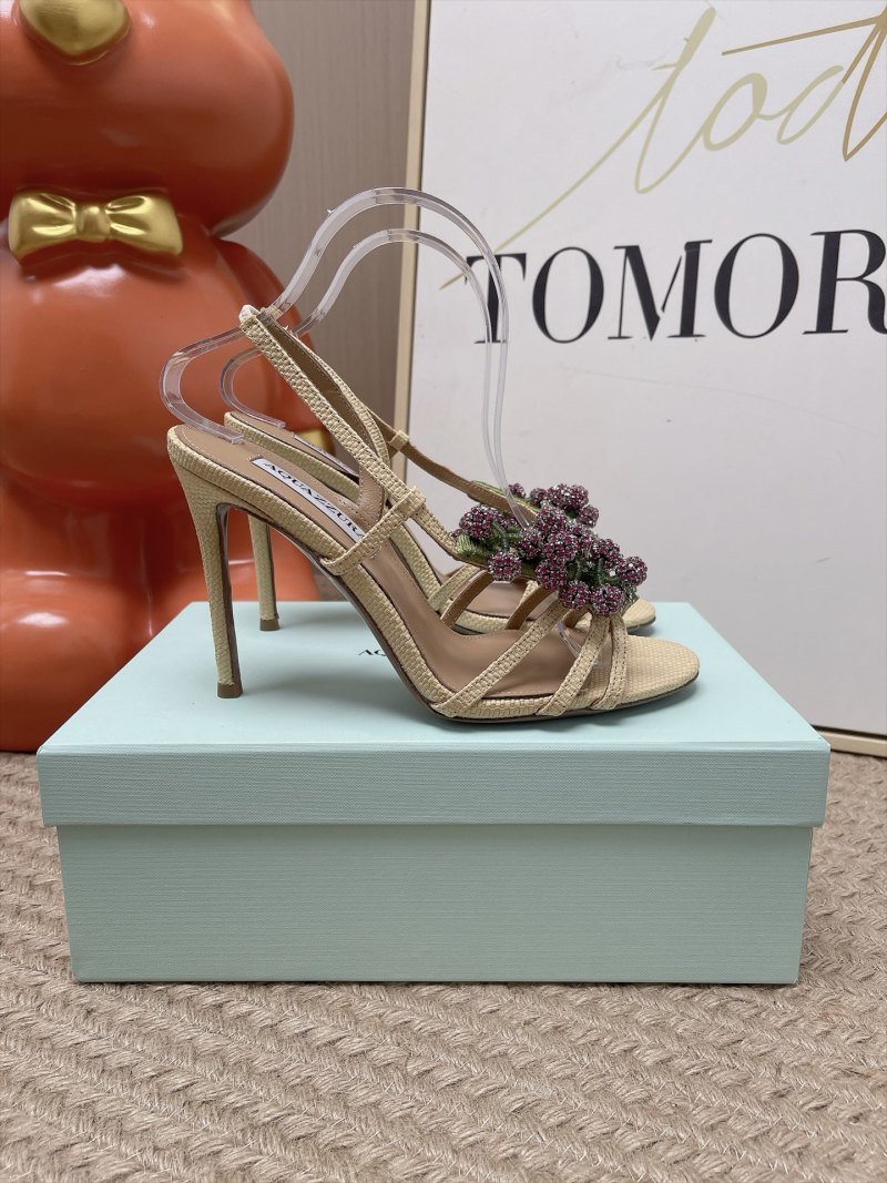 Женские туфли AQUAZZURA с кристаллами