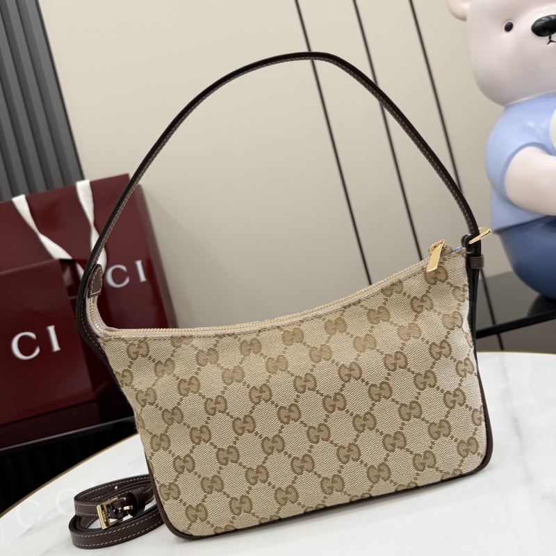 Сумка Gucci с монограммой и ремешком