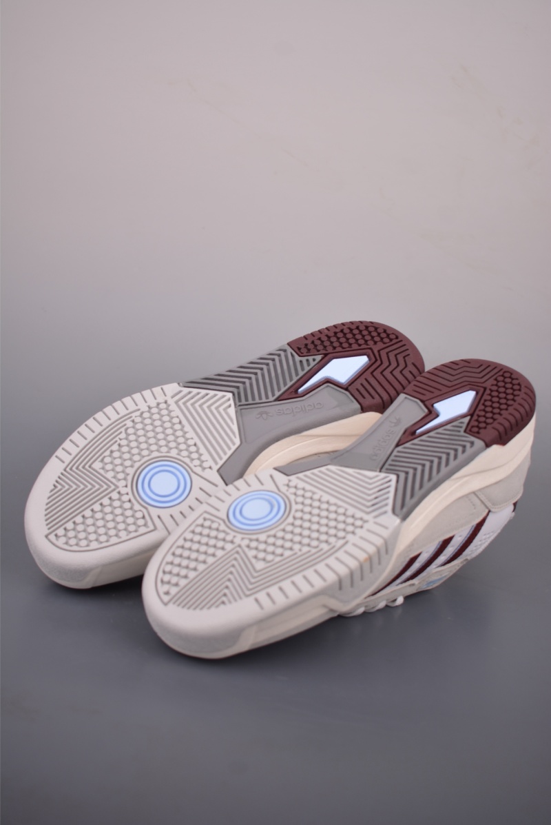 Кроссовки Adidas Tekkira Cup