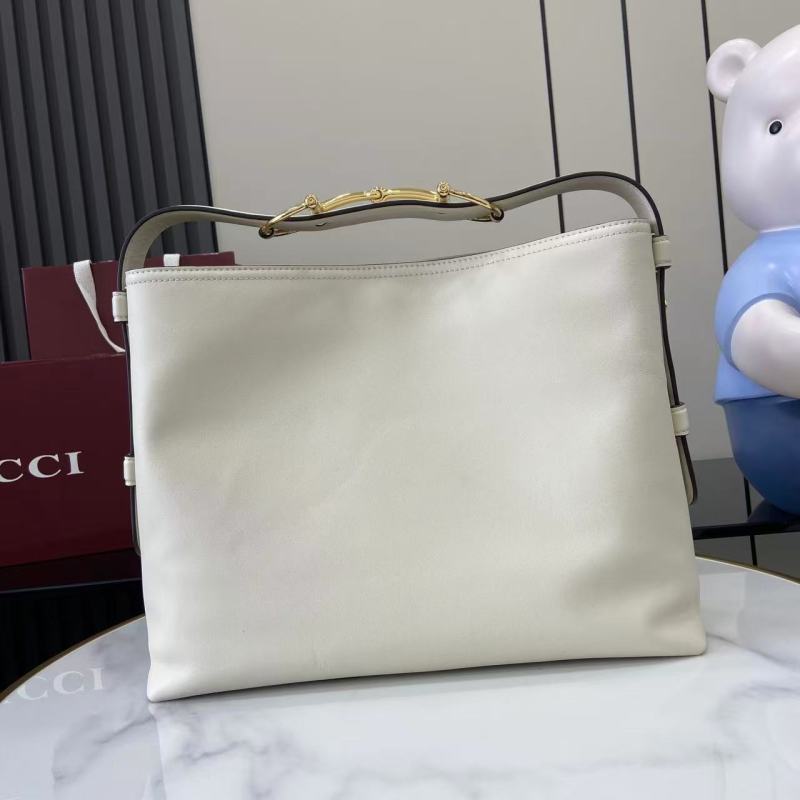 Сумка Gucci с бамбуковой ручкой
