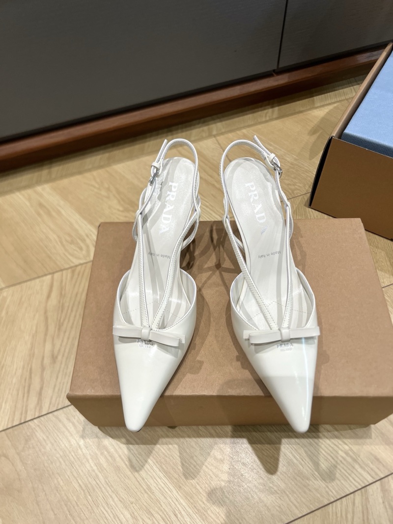 Женские туфли Prada на высоком каблуке