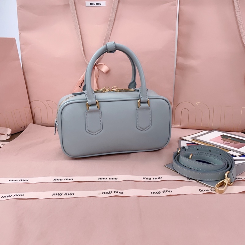 Сумка Miu Miu модель 5BB142