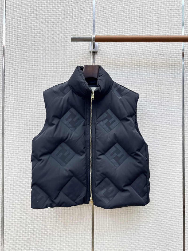 Жилет без рукавов Fendi