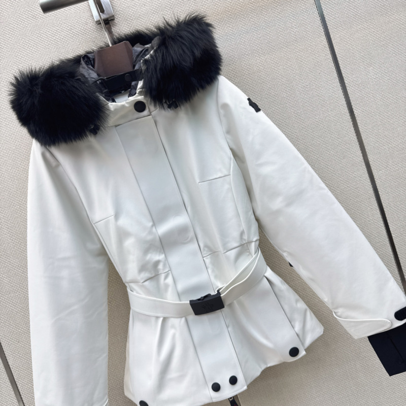 Пуховик Moncler