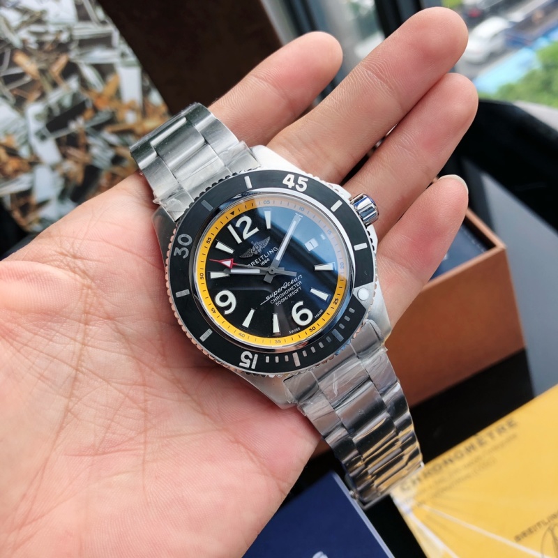 Часы Breitling