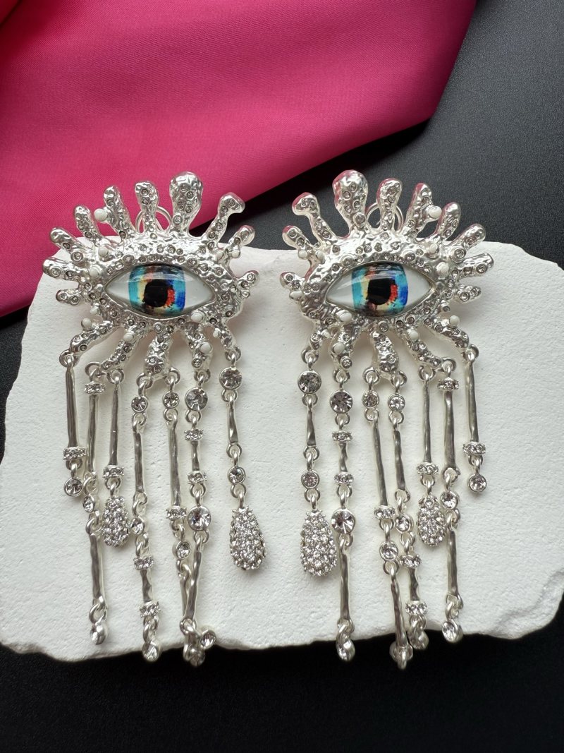 Серьги с глазом Schiaparelli