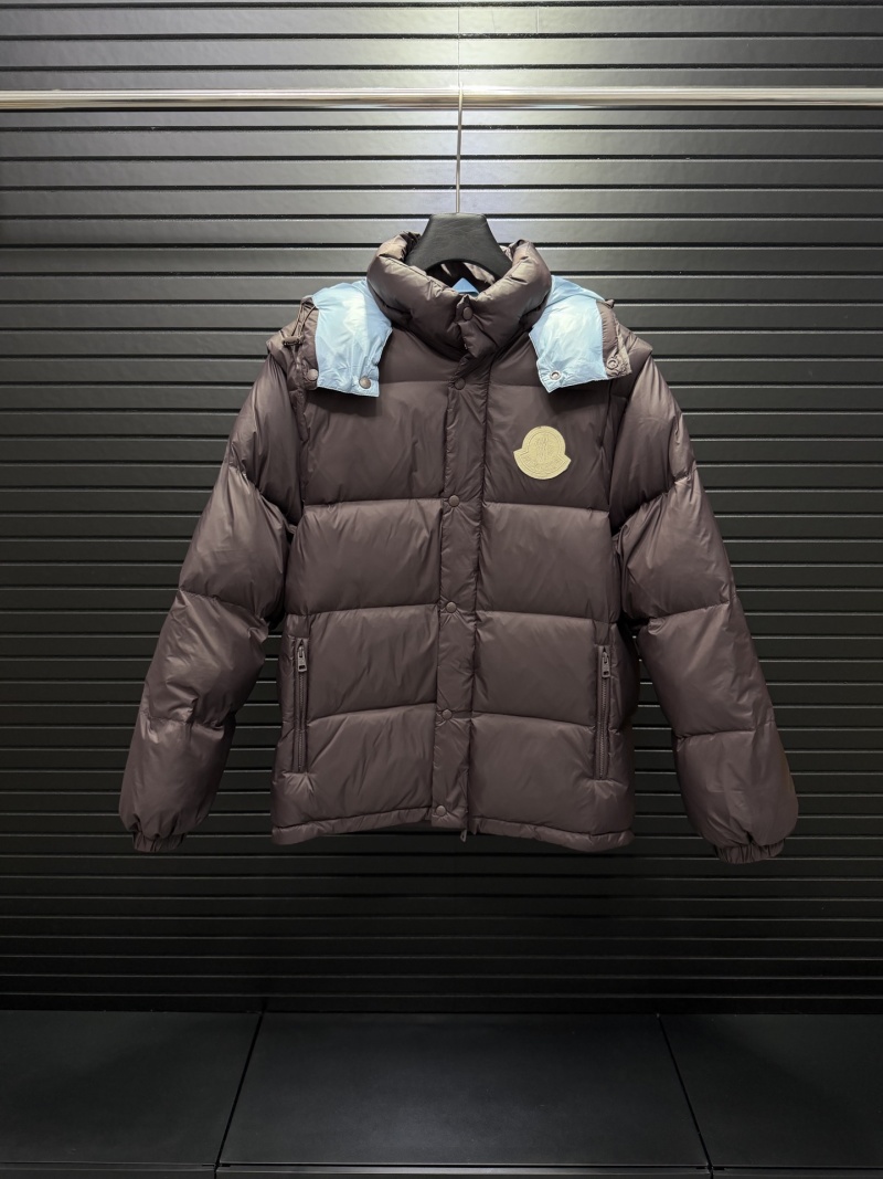 Пуховик Moncler