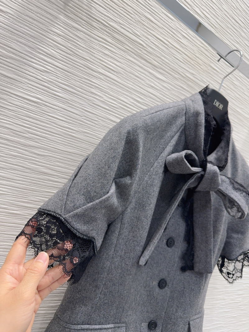 Женский серый жакет с кружевной отделкой Dior