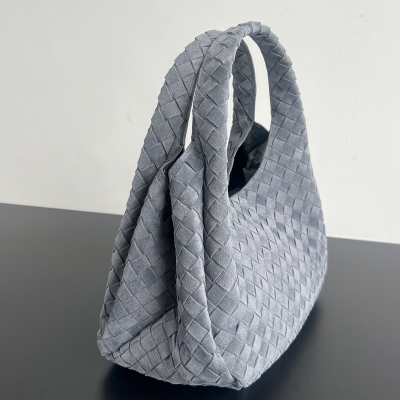 Плетеная замшевая сумка Bottega Veneta Campana