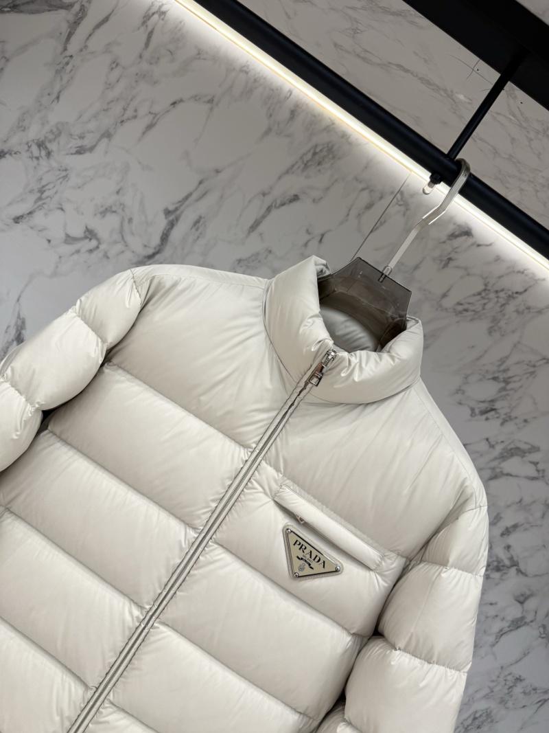 Пуховик Prada
