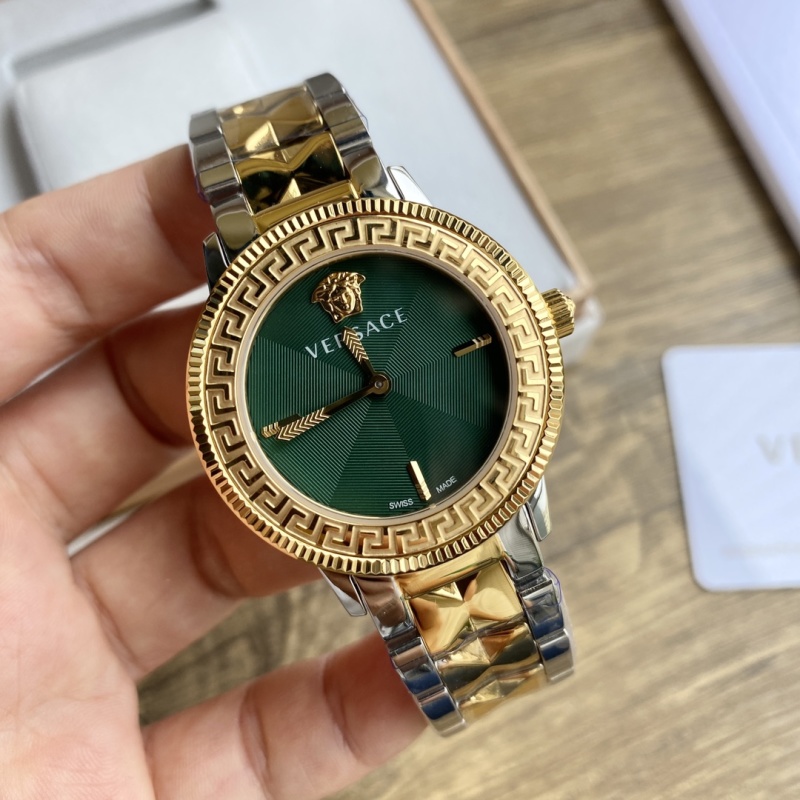 Часы Versace