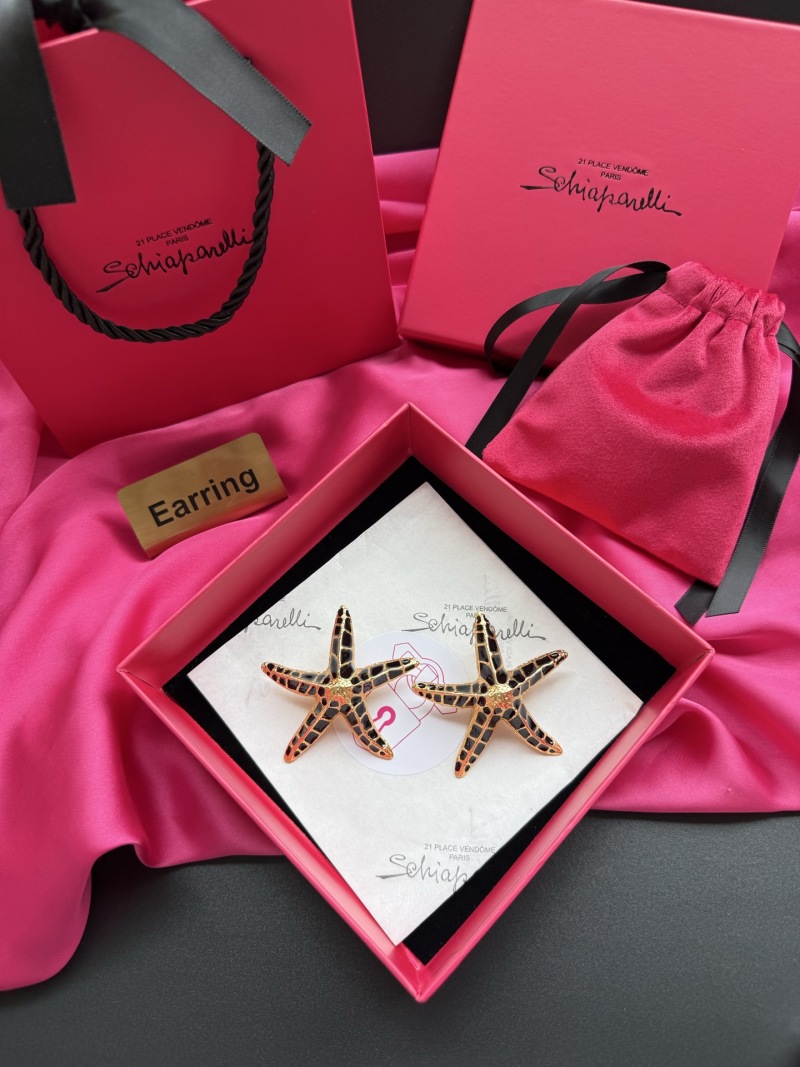 Серьги в форме звезды Schiaparelli
