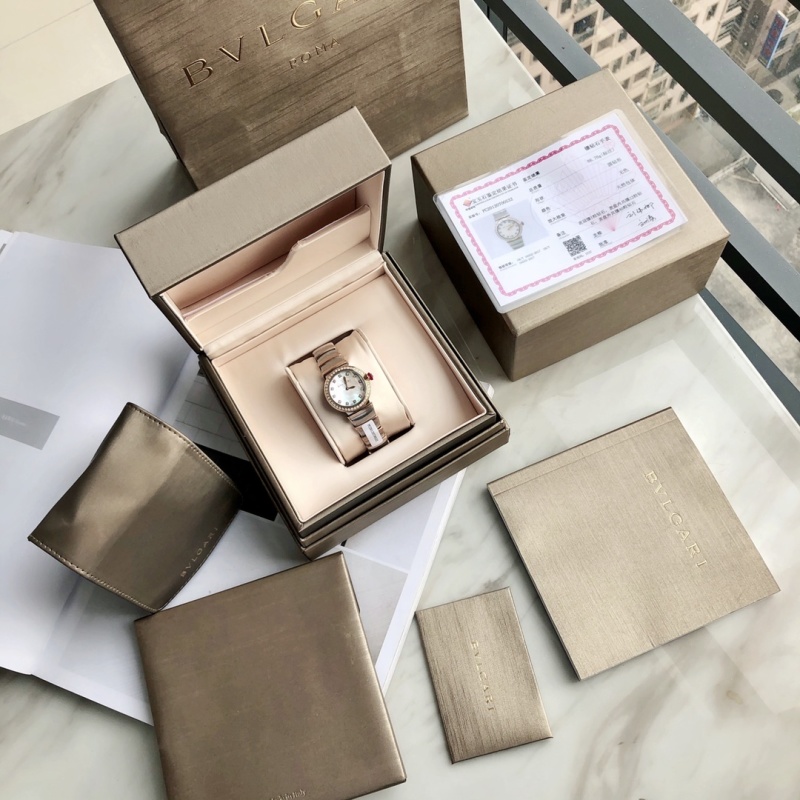 Часы Bvlgari