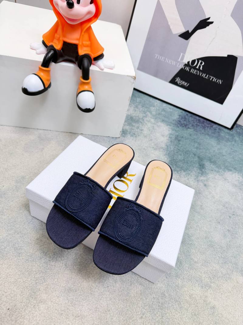 Женские мюли в стиле Dior из денима