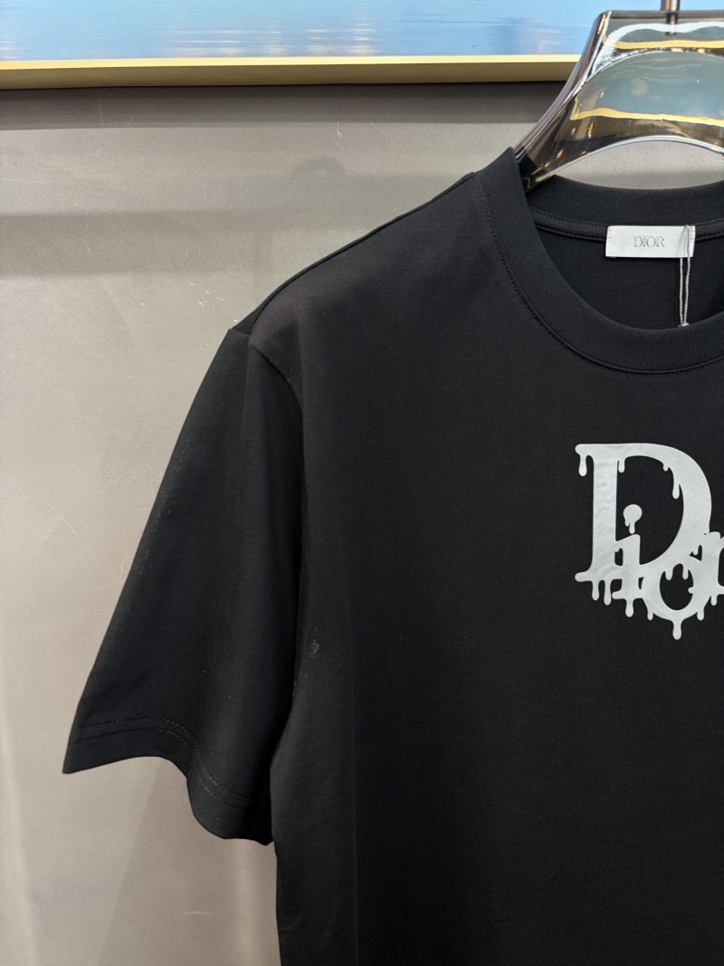 Футболка черная с принтом в виде буквы D Dior
