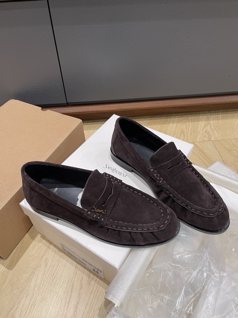 Лоферы из замши Saint Laurent