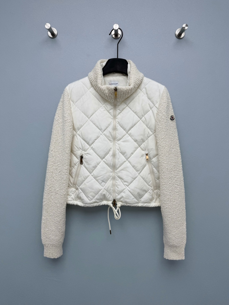 Пуховик Moncler с тканевыми рукавами