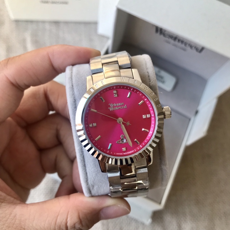 Часы Vivienne Westwood